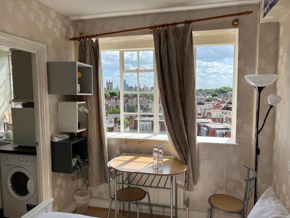 Super Located Studio In South Ken At Chelsea Cloister Londres Exterior foto